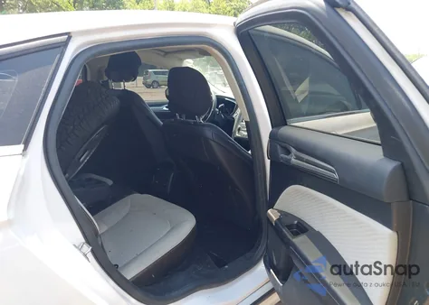 2019 Ford Fusion Se z USA, uszkodzony, nr VIN 3FA6P0HD2KR163089